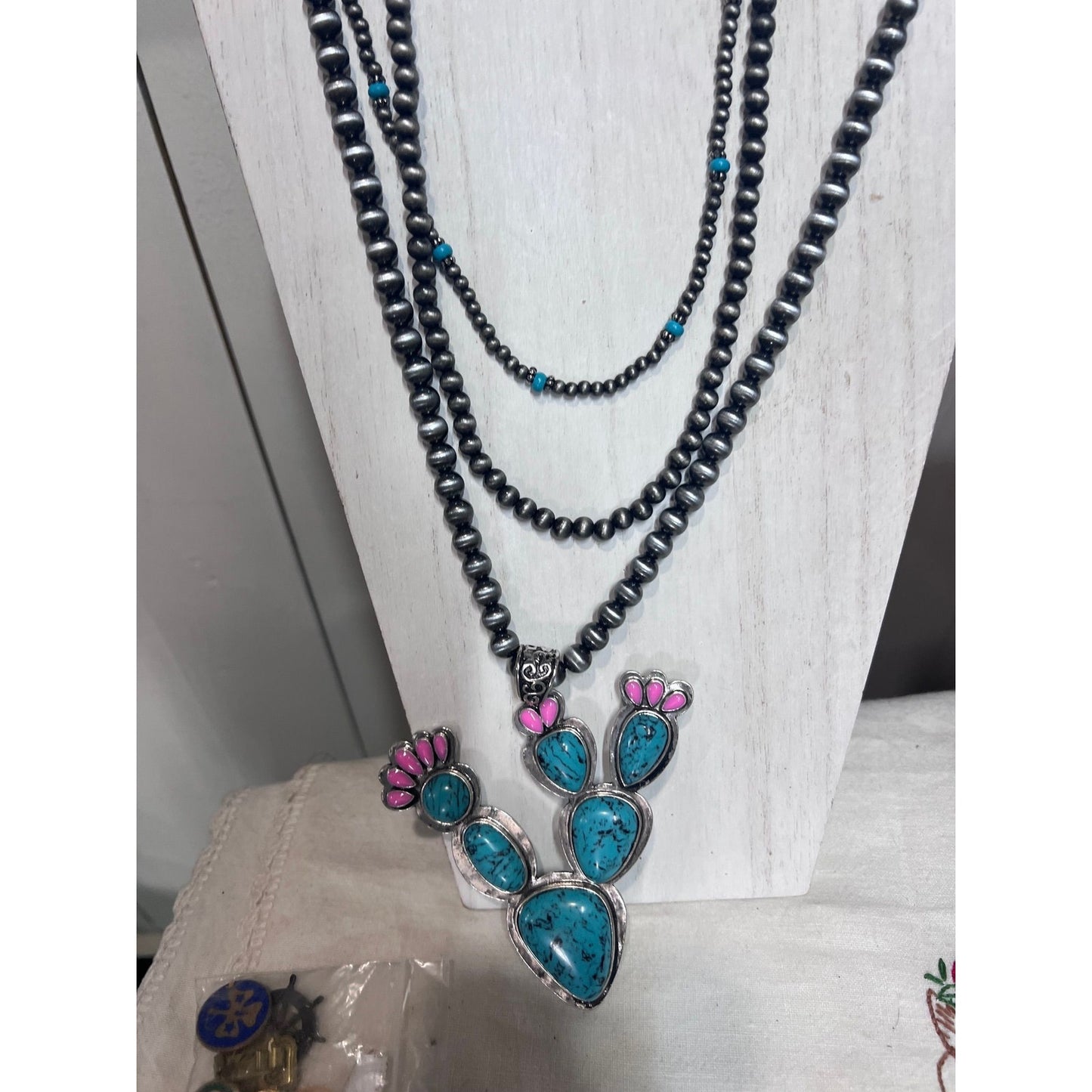 Turquoise & pink large cactus pendant with Navajo pearls necklace