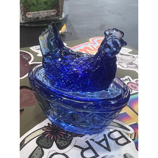 Mini hen on nest blue glass