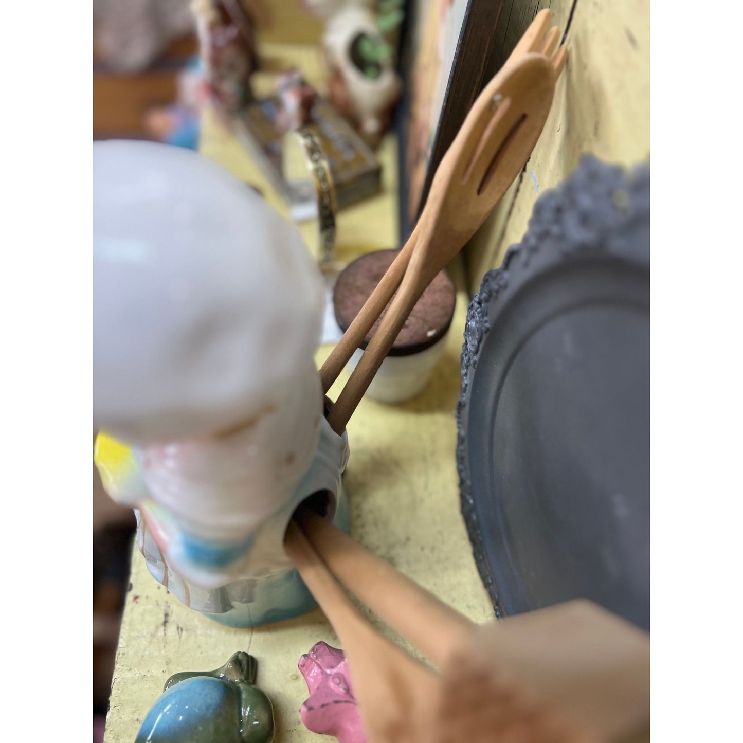 Kitschy Grandma kitchen utensil holder w wooden utensils
